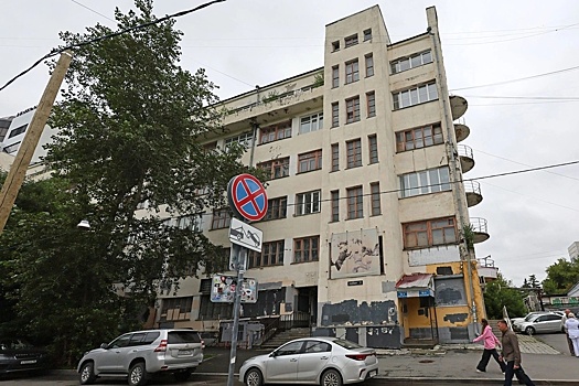 Дом обороны в Екатеринбурге потерял статус объекта культурного наследия
