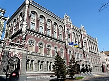 Клиенты Приватбанка массово переходят в российские банки на Украине: обзор