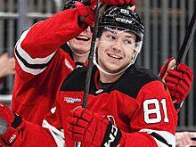 Грицюк и Ничушкин отметились голами в первом периоде матча «Нью- Джерси» — «Колорадо»