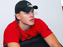 Последний матч восходящей звезды хоккея Алексея Черепанова, когда у него остановилось сердце