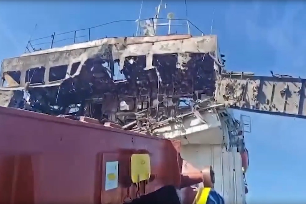 Что известно об атаке украинских дронов на сухогрузы в Азовском море