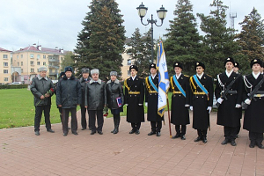 В преддверии Дня народного единства полицейские и общественники провели в Самарской области акцию «Я - гражданин России»