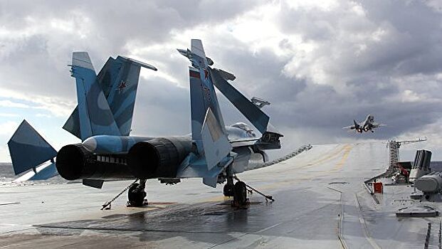 Проекция силы: зачем России новый неатомный авианосец