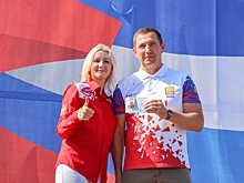 Золотой знак отличия ГТО вручен Олегу Денисову
