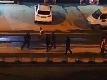 Толпа избила  рабочих из-за плохих дорог в Новосибирске