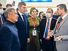Ак Барс Банк на KazanSummit 2021 презентовал президенту Татарстана новый исламский ипотечный продукт