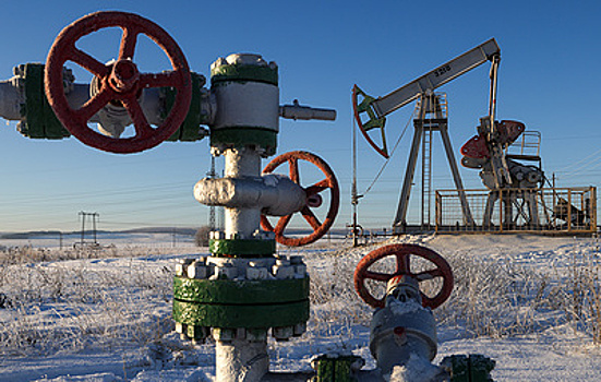 Цена нефти Brent опустилась ниже $84 за баррель впервые с 19 января