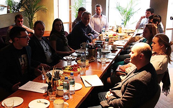 Сергей Меликов встретился с представителями бизнес-сообществ республики