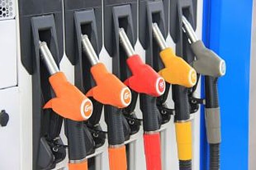 Красноярские общественники проверяют качество бензина