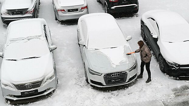 Эксперт перечислил ежедневные проверки в автомобиле зимой