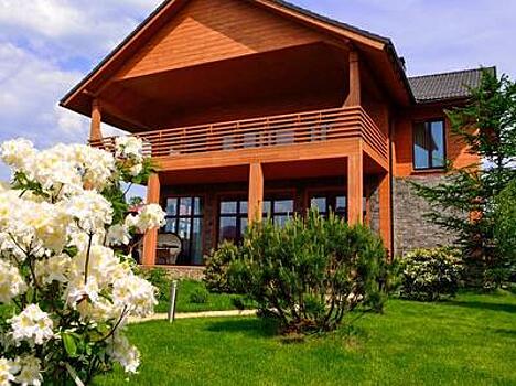 Дома на Рублевке начали снимать, потому что не могут купить