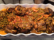 Тушеные бычьи хвосты