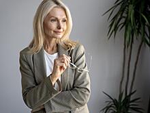 «Большинство женщин даже не знают»: можно ли использовать гормоны для продления молодости и красоты