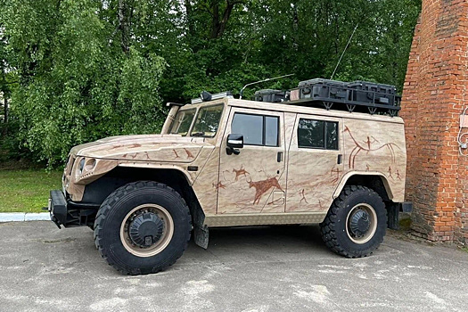 В Москве продают 20-летний внедорожник «Тигр»