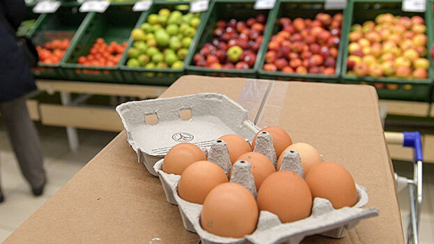 Онищенко прокомментировал упаковки с девятью яйцами