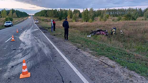 В Липецкой области четыре человека погибли в аварии с участием двух автомобилей