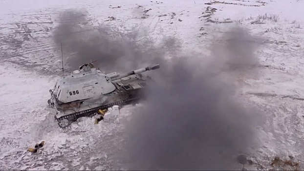 Огонь артиллерии: под Мурманском прошли учебные стрельбы артиллеристов Северного флота