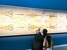 ИИ воссоздал изображение Христа с Туринской плащаницы