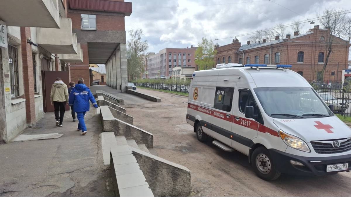 Хотели зачет по анатомии: за что задержали студентов петербургского медвуза