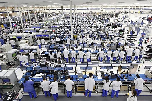 Reuters: Foxconn уволил более 20 000 новых работников после бунта
