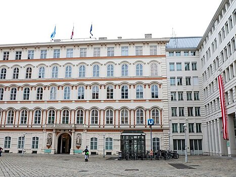 МИД Австрии ввел уведомительный порядок въезда для российских дипломатов