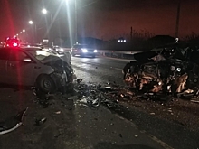 В лобовом ДТП под Волгоградом пострадали двое детей и двое взрослых