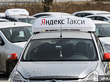 Жуткое ДТП в Москве: таксист умер в машине скорой помощи