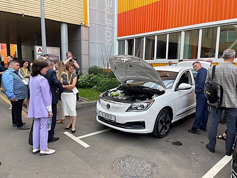 Автоэксперт Кадаков назвал цену российского электромобиля EVOLUTE I-PRO в 3 млн рублей