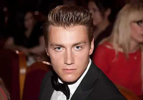 37-летний певец Алексей Воробьев заявил, что красиво и эстетично ругается матом