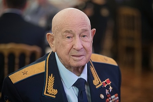 Воробьев выразил соболезнования в связи со смертью космонавта Леонова