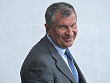 Сечин обвинил роботов в снижении цен на нефть