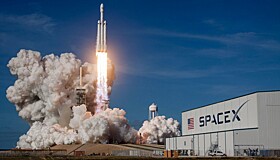 Милитаризацию космоса связали с развитием компании SpaceX