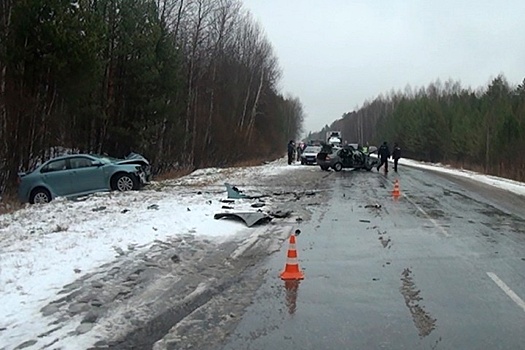 Жесткое ДТП с машиной такси на Урале: пострадали пять человек