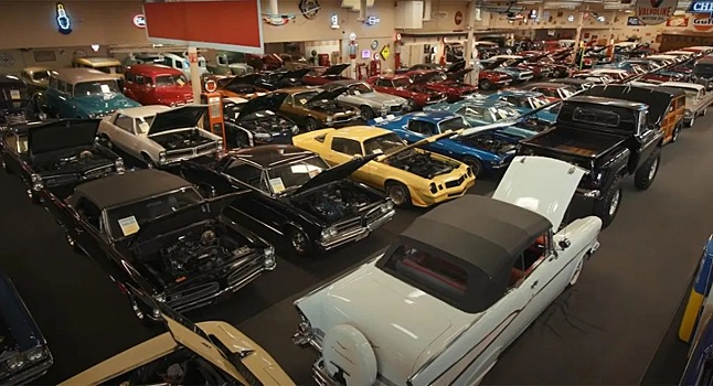  		 			Музей маслкаров выставил на аукцион 200 классических авто 		 	