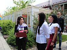 В Пензе единороссы проверили доступность летних кафе для людей с инвалидностью
