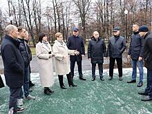 "Партийный десант" оценил ход работ по благоустройству парков Тольятти