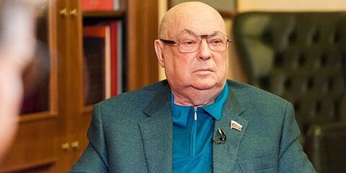 Депутат Госдумы Владимир Ресин отмечает 85-летний юбилей