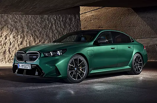 Новейший BMW M5 уже можно заказать в России: цены впечатляют
