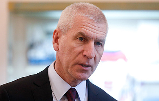 Минспорт и РФС обсуждают внедрение потолка зарплат в российском футболе