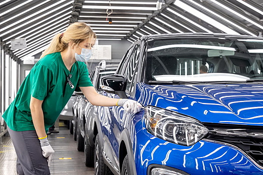 Renault остановила московский завод и думает, что делать с АвтоВАЗом