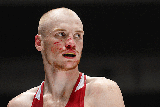 Сергей Сергеев нокаутировал соперника на турнире в Казани