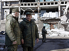 «Удачи и успехов»: Шойгу в зоне спецоперации