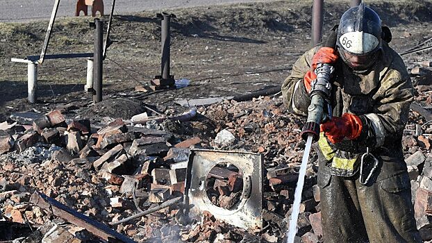 В Красноярском крае не завершили постройку 76 домов для жильцов, пострадавших от майских пожаров
