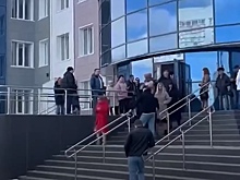 В Ноябрьске срочно эвакуировали здание полиции. ВИДЕО