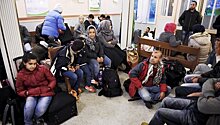 Финляндия закроет 18 центров по приему беженцев
