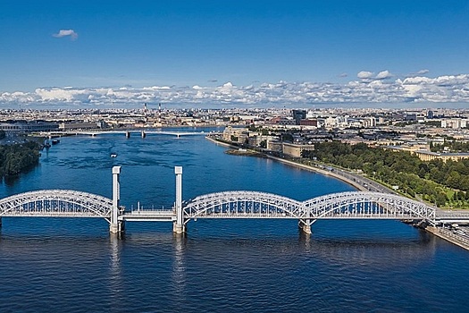 Пьяный житель Петербурга утонул в Неве