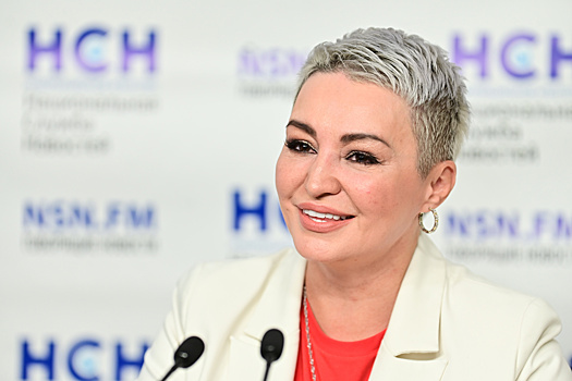 Катю Лель могут через три года признать матерью-одиночкой