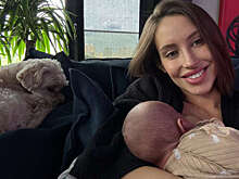 Модель Валентина Иванова подружила дочь от Тимати с домашним питомцем