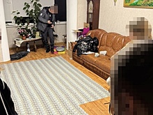 У зарабатывающей на дезертирах в ВСУ группировки нашли ковер из долларов