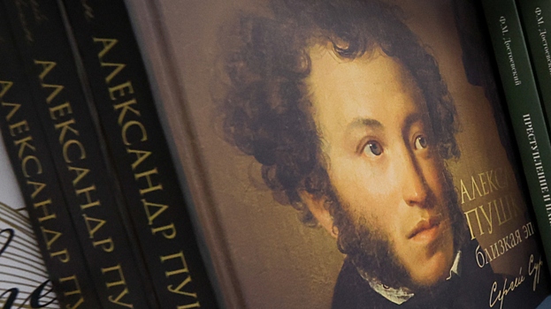 Дантес: зачем убийца Пушкина приехал в Россию